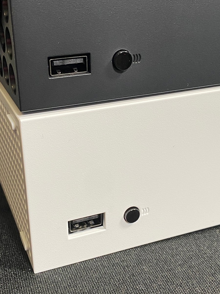 Media remote works on SeriesX/S, they hid the ir sensor in